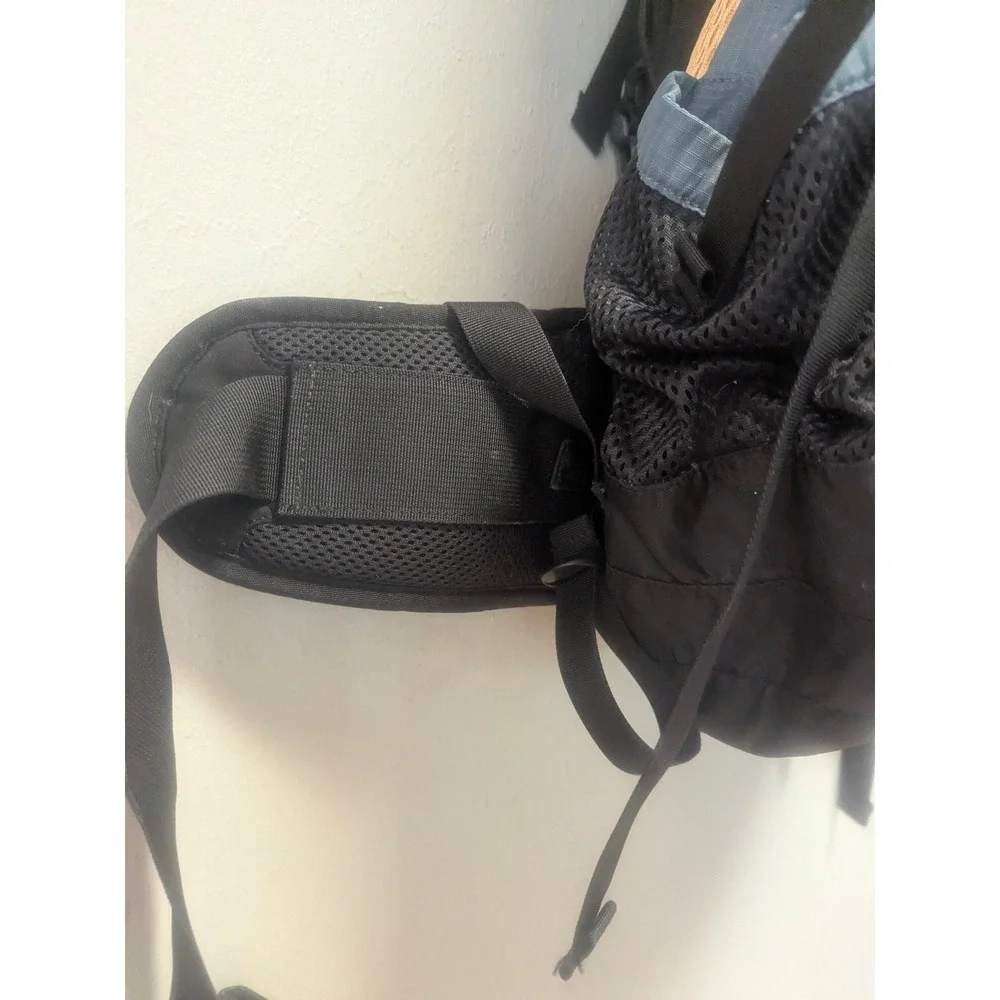 GoLite Perspective Unlimited Series Hiking Backpack Medium Blue Black Vintage